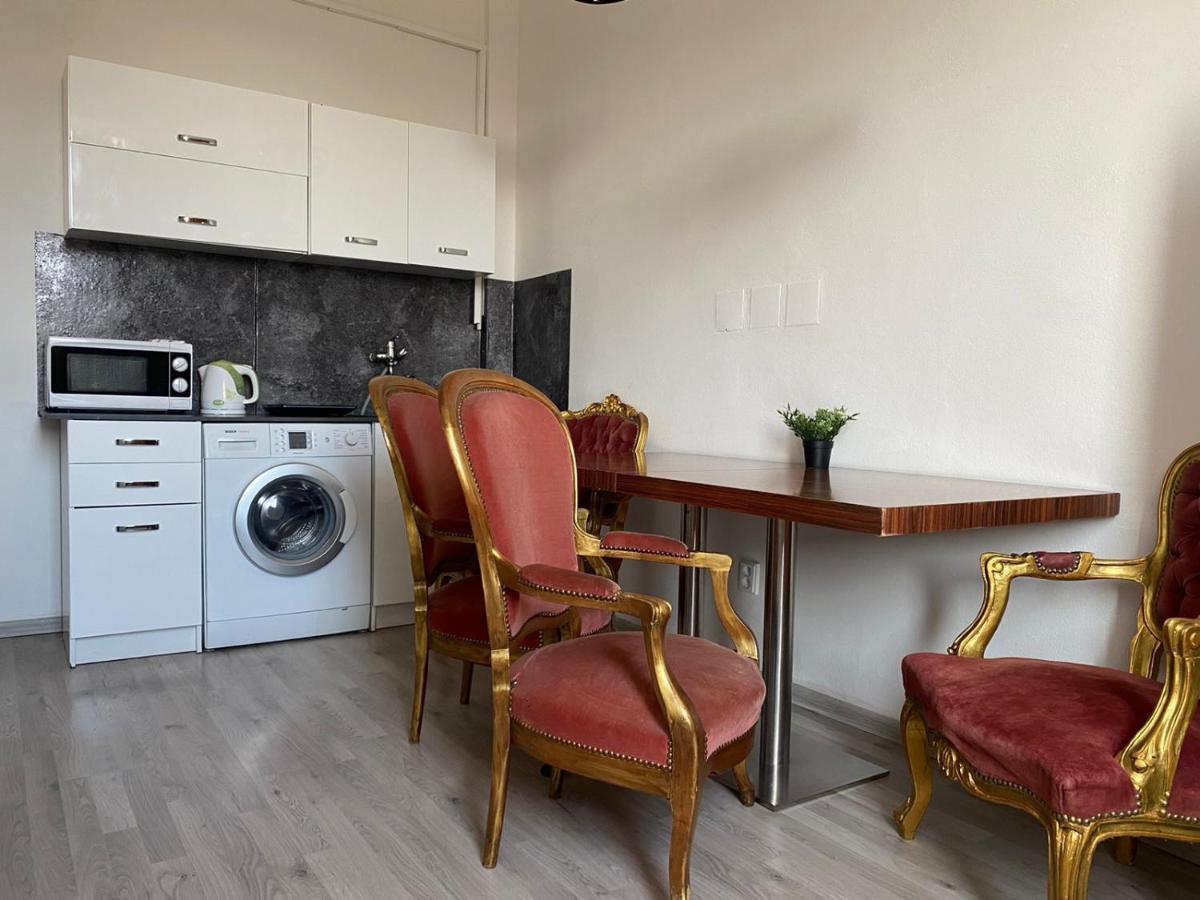 Bank Invest Apartmens - Old Town Apartman Prága Kültér fotó