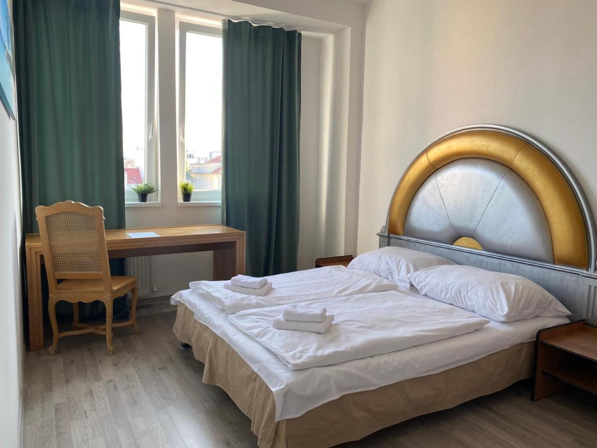 Bank Invest Apartmens - Old Town Apartman Prága Kültér fotó